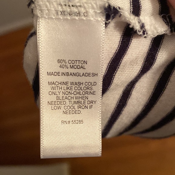 Express Black/ White striped Tank - Picture 5 of 5